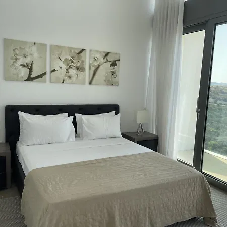 Minthis Villa *